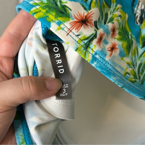 NWT Torrid Tiger Tropic Lightly Lined Mid Coverage Top + Swim Skirt Set 3X DD/F - Picture 6 of 14
